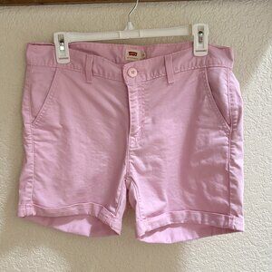 Levi's Classic Chino Shorts in Crisp Light Pink, Size 29